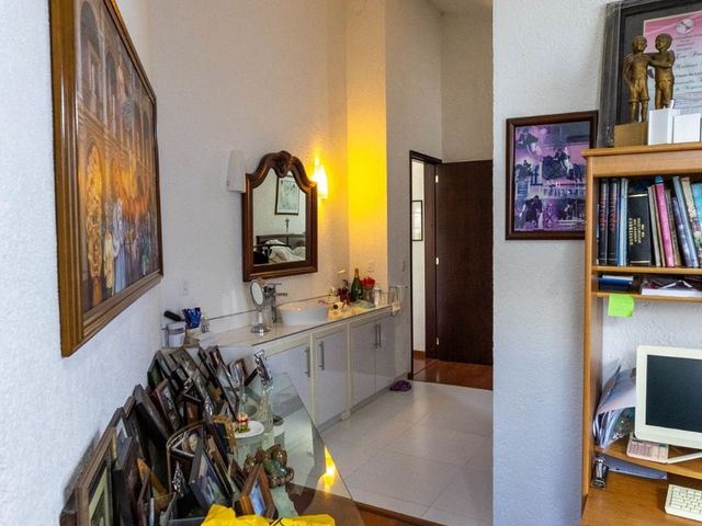 place photo 63