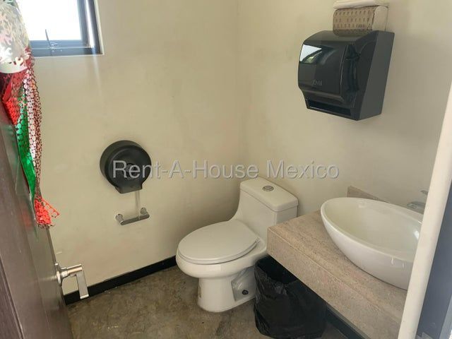 place photo 30