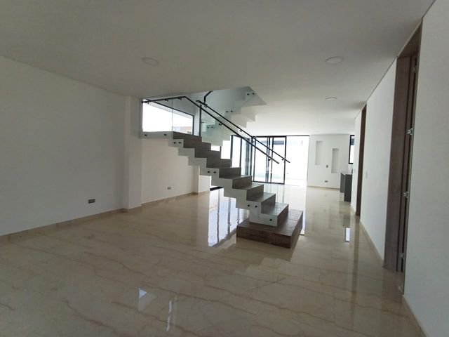 place photo 53
