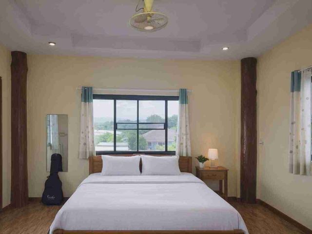 place photo 48