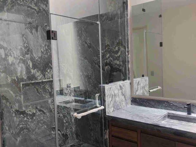 place photo 39