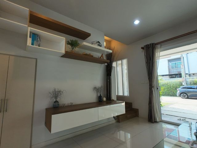place photo 43