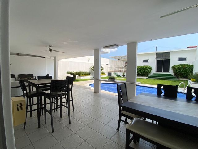 place photo 32