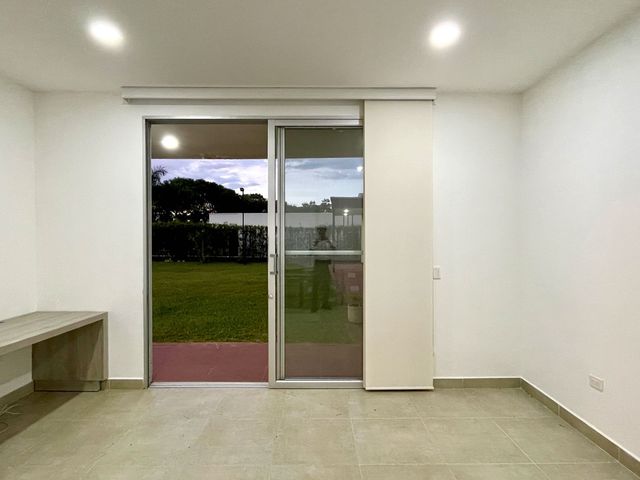 place photo 40