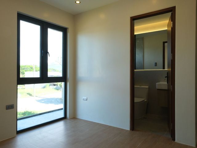 place photo 54