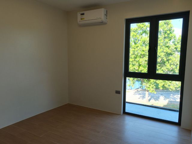 place photo 48