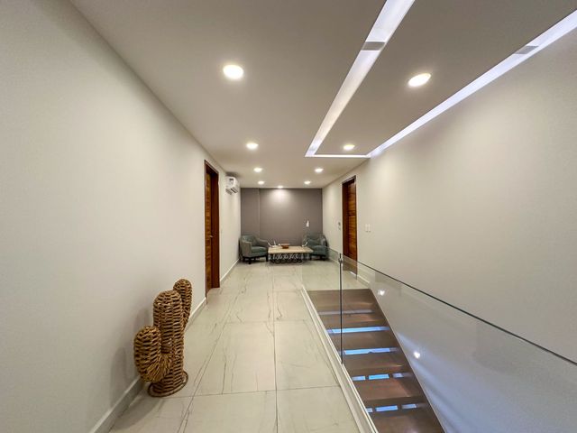 place photo 52