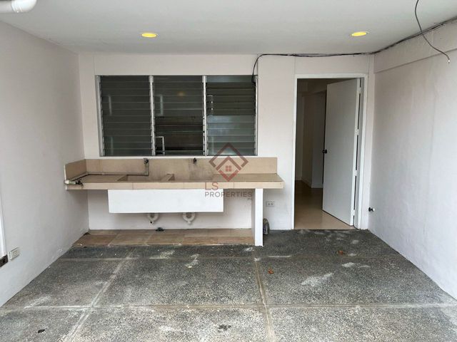 place photo 49
