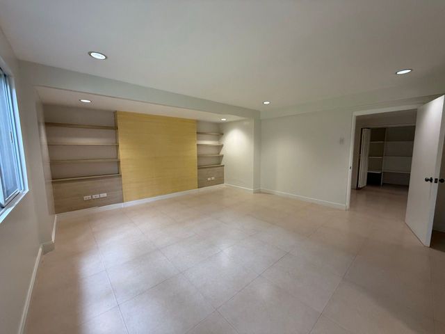 place photo 53