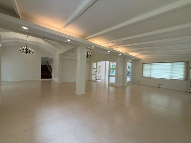 place photo 60