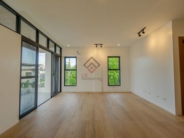 place photo 49