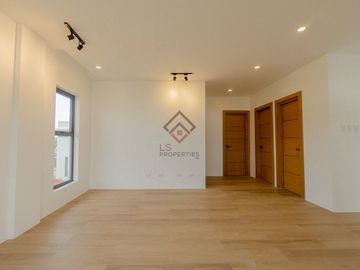 place photo 55
