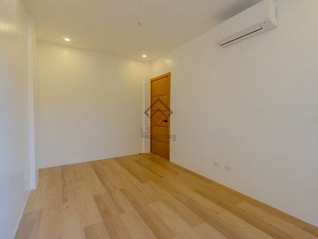 place photo 64