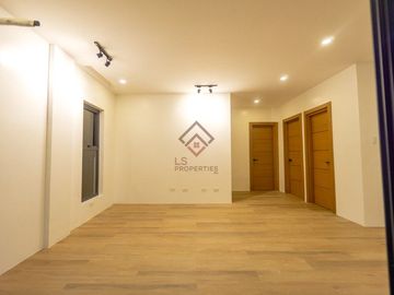 place photo 79
