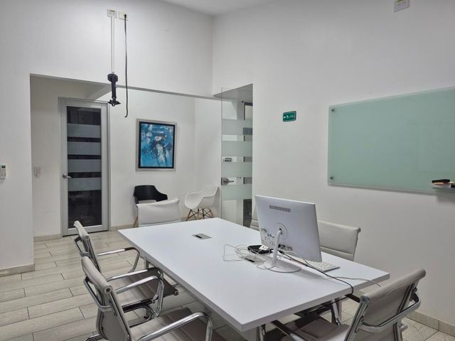 place photo 26