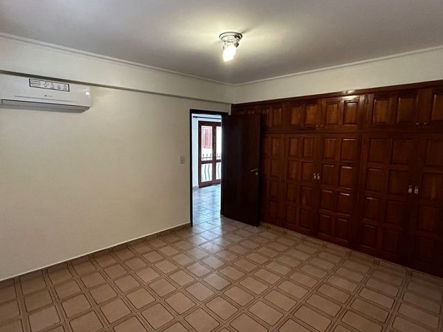 place photo 48