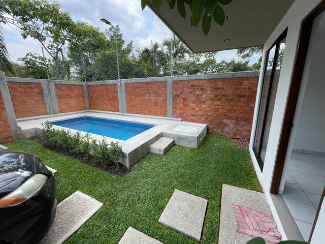 place photo 39