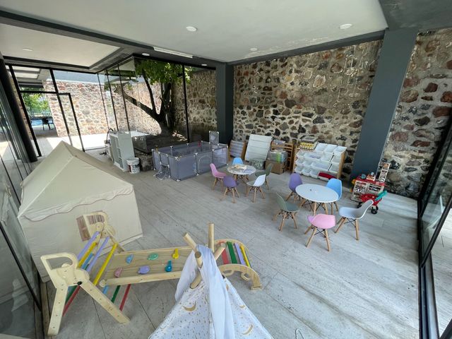 place photo 63