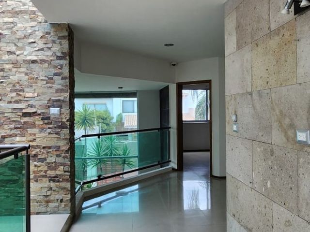 place photo 73