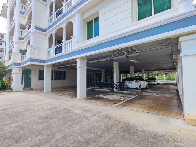 place photo 13