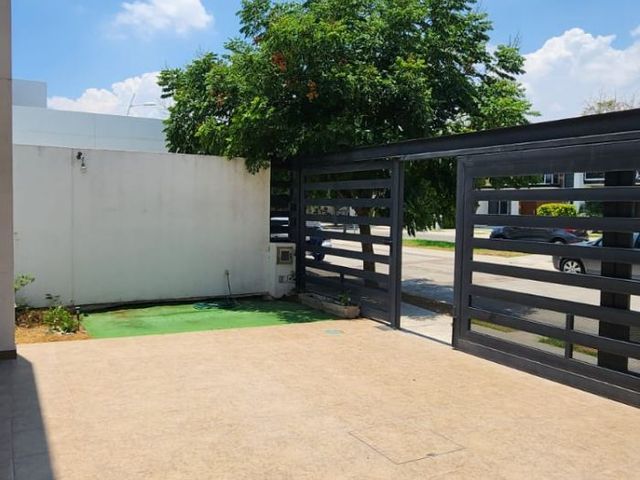 place photo 34