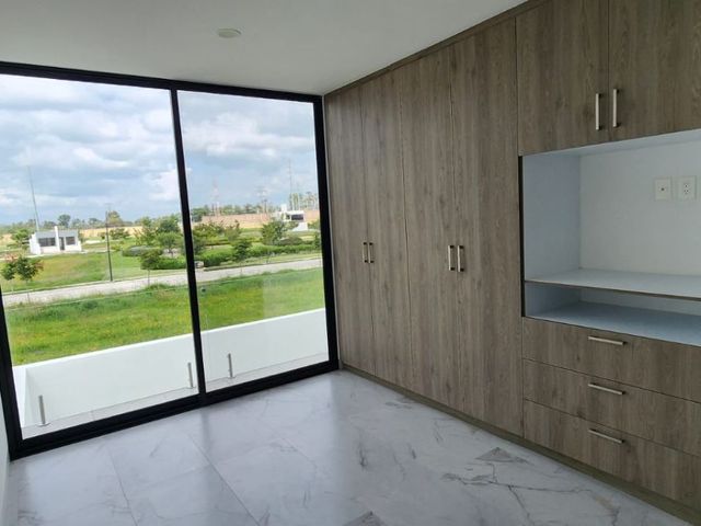 place photo 51