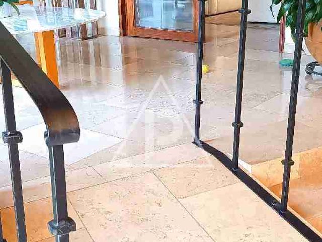 place photo 50