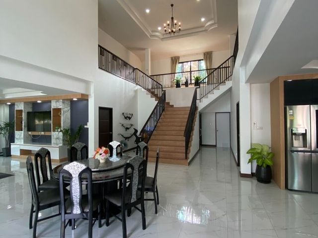place photo 63