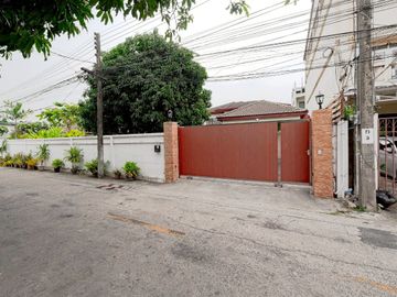place photo 56