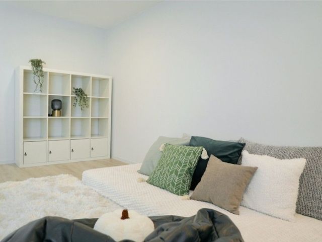 place photo 48