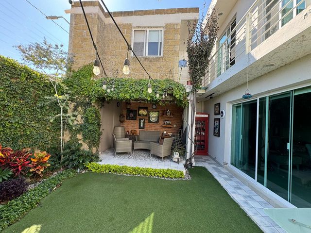 place photo 18