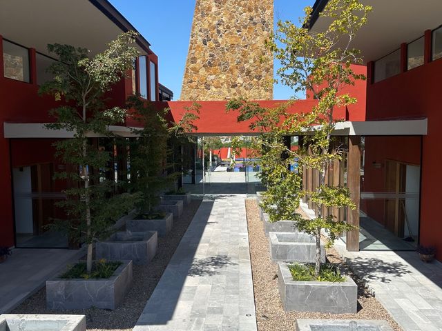 place photo 23