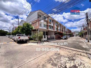 place photo 18