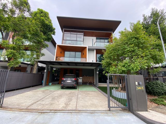 place photo 55