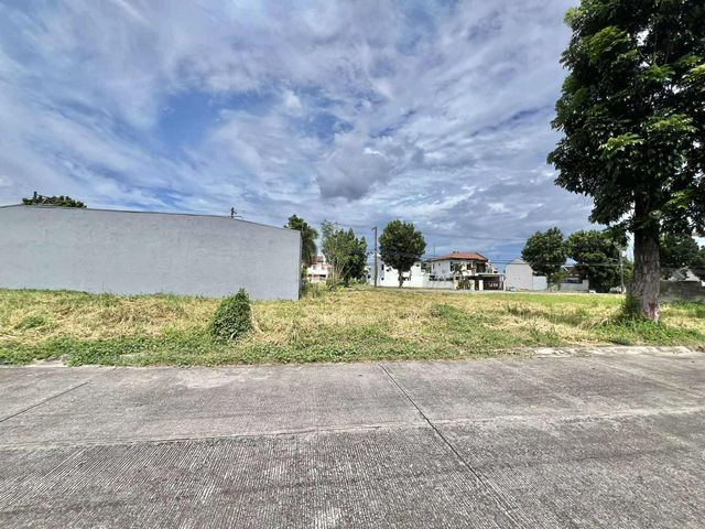 150 sqm Lot for sale in Metrogate Subdivision!