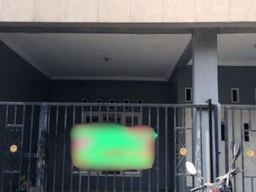 Pejuang, Medan Satria - Air, Balkon, Keamanan