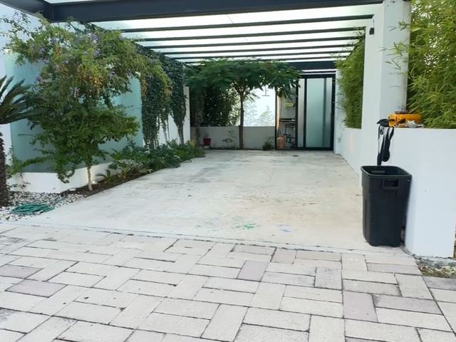place photo 32