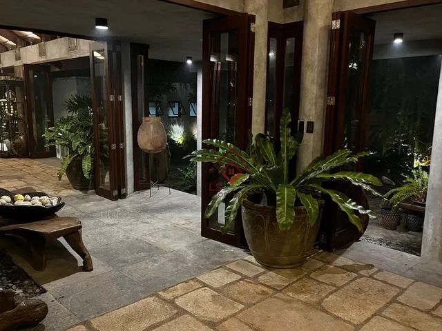 place photo 48