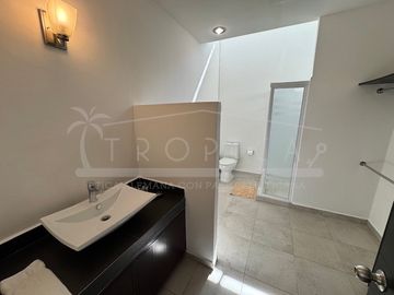 place photo 45