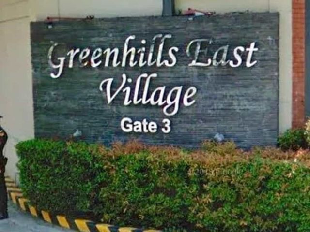 FOR RENT/LEASE: 3-Storey Modern House in Greenhills East near DLSU Greenhills