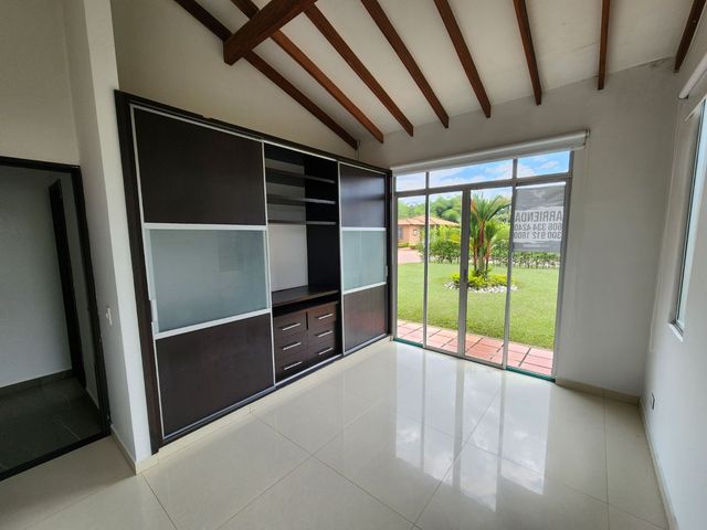 place photo 59