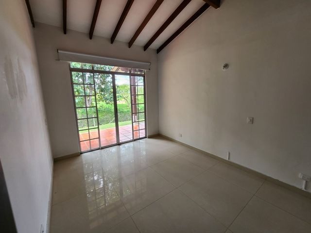 place photo 80