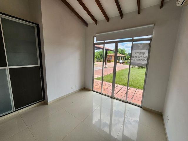 place photo 70