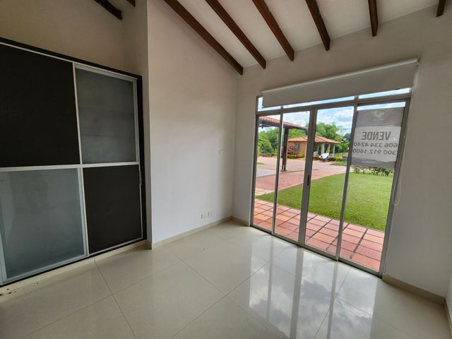 place photo 75