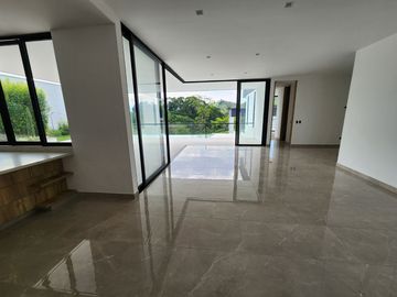place photo 81