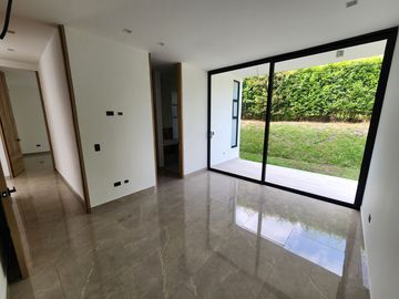 place photo 82