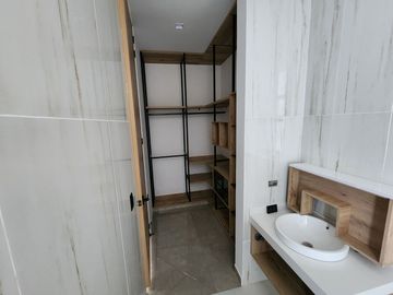 place photo 65