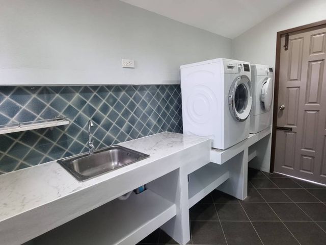 place photo 47
