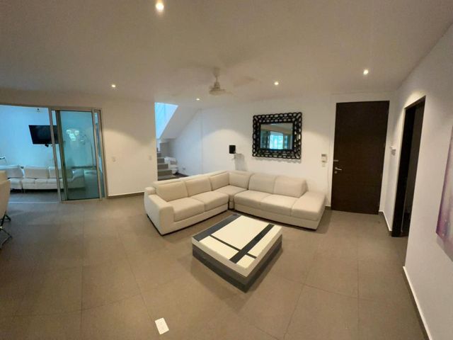 place photo 39