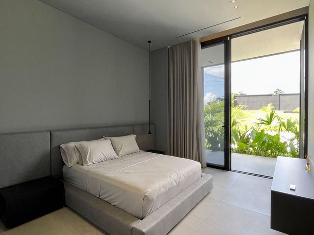 place photo 81
